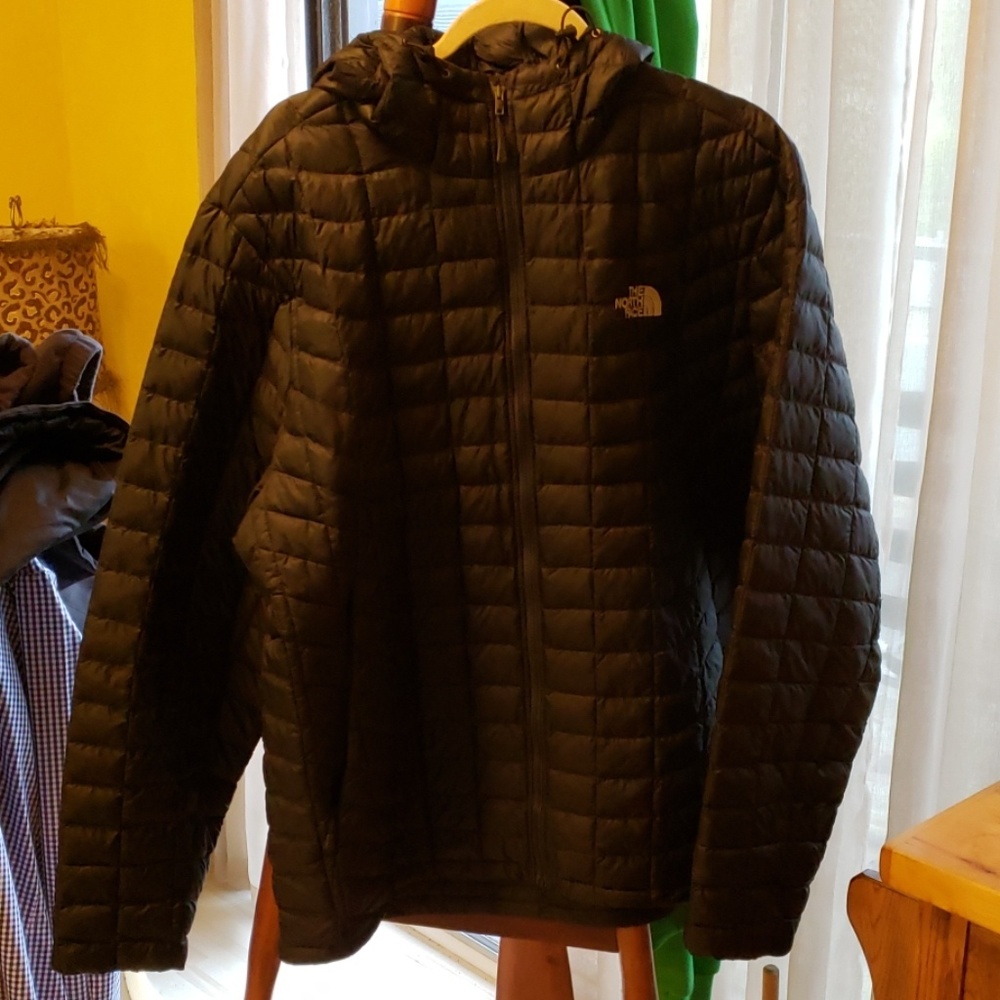 Mens North Face Thermoball Hooded jacket
